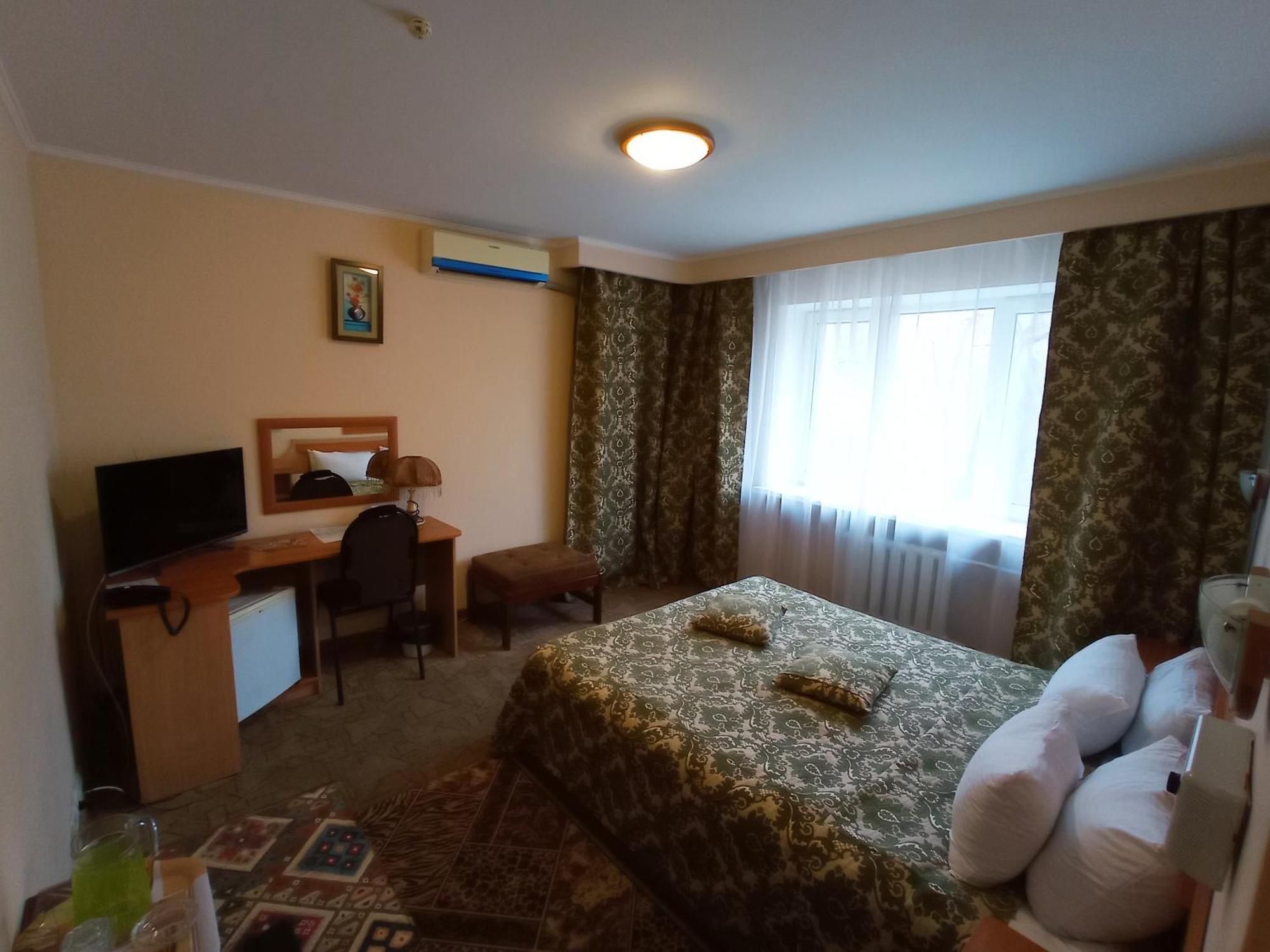Гостиница Илек Aqtöbe Esterno foto