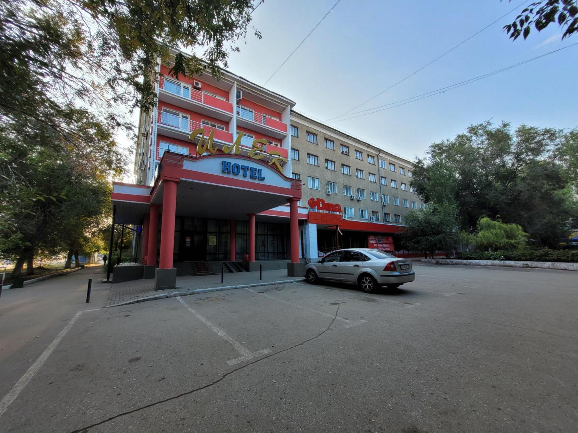 Гостиница Илек Aqtöbe Esterno foto