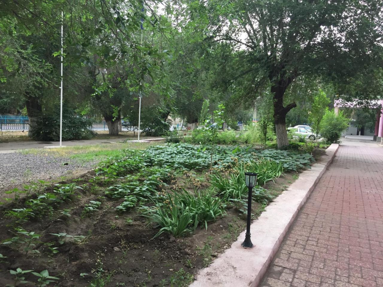 Гостиница Илек Aqtöbe Esterno foto