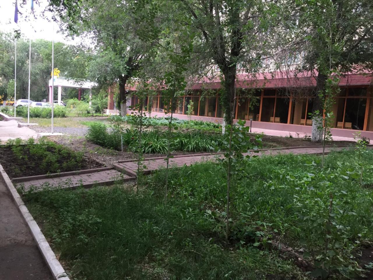 Гостиница Илек Aqtöbe Esterno foto